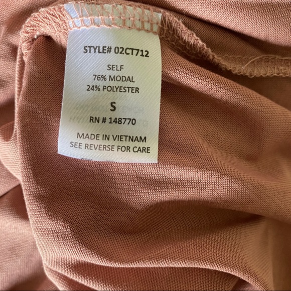 Dusty Rose / Pink Flowy Tee Size Small - Picture 7 of 10